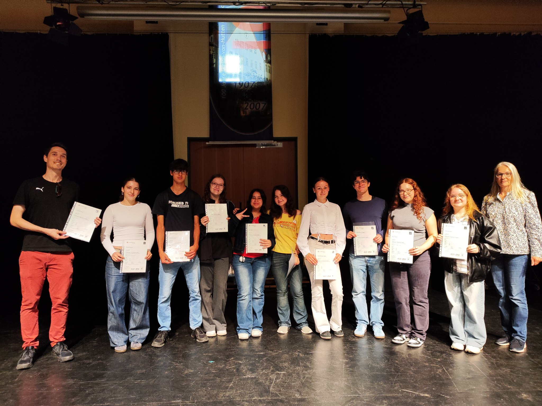 25 07 18 Cambridge C1 Zertifikat Verleihung